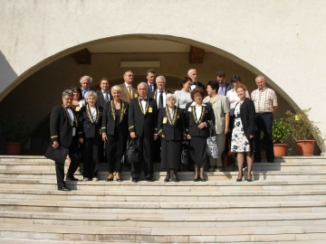 Un an de parteneriat VIP si  Academia Oamenilor de Stiinta