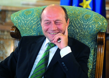 Ultima fita gastronomica: "Sendvisul Basescu"