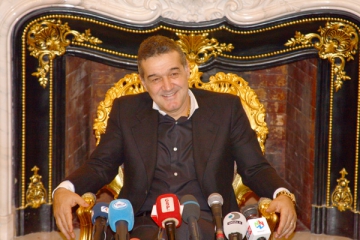 Gigi Becali il vrea in Ghencea pe Mihai Costea