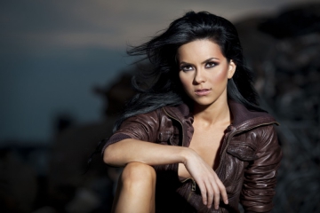 Inna inregistreaza succes dupa succes: disc de platina in Franta