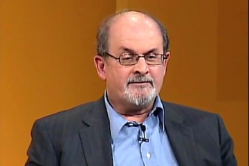 Salman Rushdie: razboi cu Updike, prietenie cu Garcia Marquez