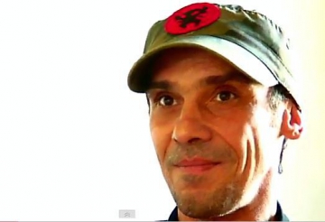 Manu Chao, "rasfatat" cu preparate traditionale romanesti