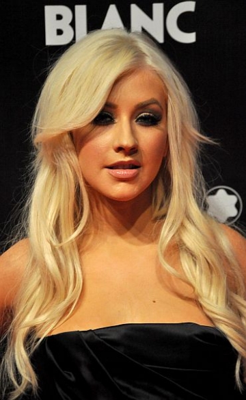 Christina Aguilera, impatimita a jocurilor video