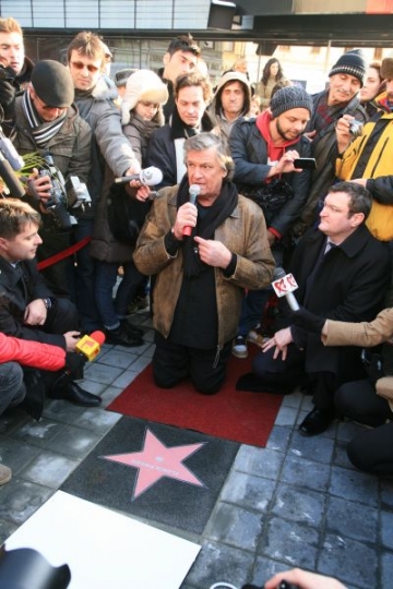 Florin Piersic a inaugurat cafeneaua "La Margelatu"