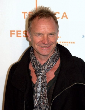 Sting a ajuns la Bucuresti