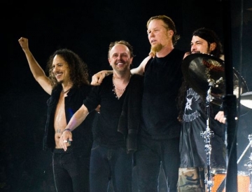 Metallica a inregistrat un nou album, cu Lou Reed