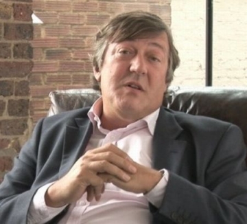 Celebrul actor britanic Stephen Fry adora muzica lui Wagner