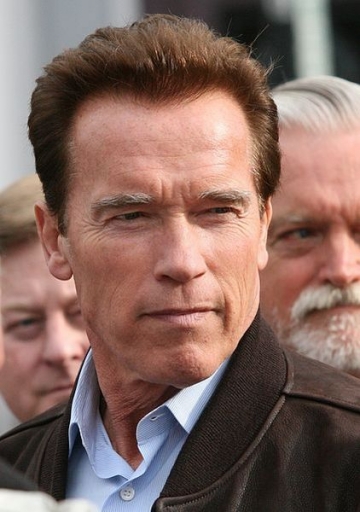 Arnold Schwarzenegger revine pe marile ecrane