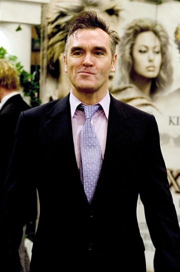 Morrissey compara crimele din Norvegia cu fast food-urile