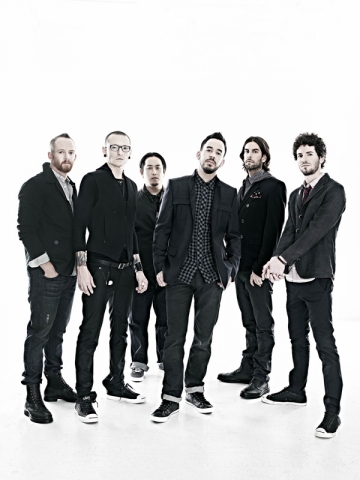 Linkin Park vor canta pe o scena adusa din Republica Ceha